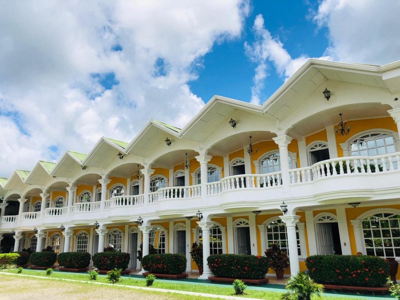 Hotel Andrea Neily Exterior photo